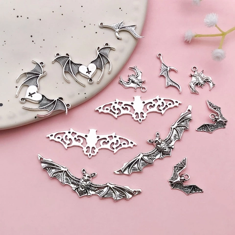 Antique Silver Alloy Halloween Bat Pendants Gothic Heart Cross Wing Charms For DIY Jewelry Making Necklace Accessories