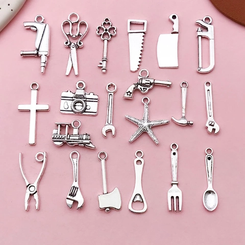 Antique Silver Zinc Alloy DIY Jewelry Charms Vintage Tool Pendants For Necklace Bracelet Keychain Making Retro Tool Accessory