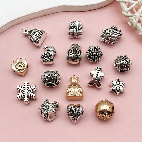 Zinklegierung Weihnachten Charms Großlochperlen Für Schmuckherstellung Schneeflocke Weihnachtsmann Schneemann Rentier Anhänger DIY Armband Zubehör