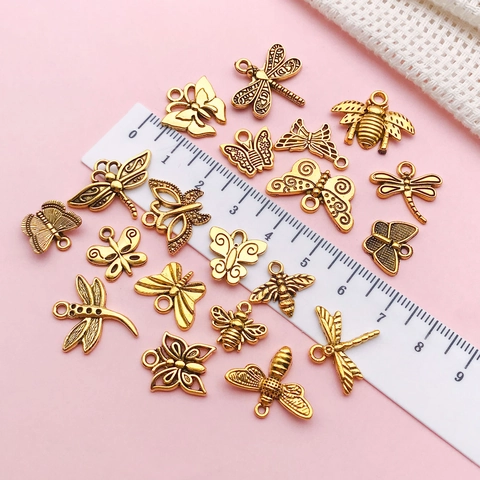 Antique Gold Zinc Alloy Butterfly Bee Dragonfly Insect Jewelry Charms For DIY Necklace Earring Handmade Pendant Accessories