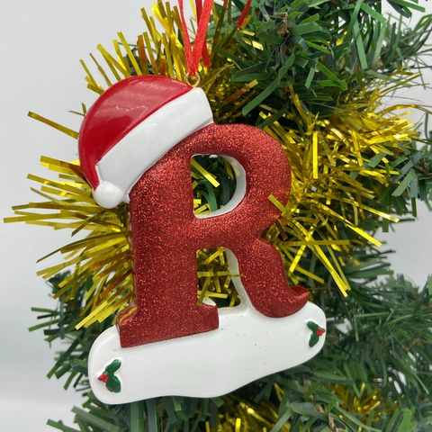 Glitzernder Roter Harz-Weihnachtsalphabet-Anhänger Mit Weihnachtsmütze DIY-Hängebuchstabe Für Weihnachtsbaum Home Holiday Party Deko