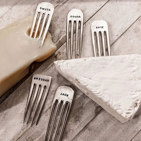 Vintage Alloy Metal Cheese Markers Set Silver Engraved Cheese Label Picks For Charcuterie Board Party Kitchen Dining Table Decorations
