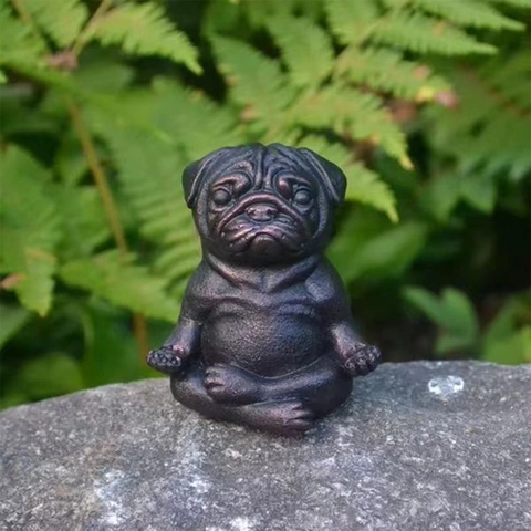 Zen Meditating Pug Dog Statue Resin Craft Yoga Prayer Dog Figurine For Garden Yard Home Desktop Decoration Bronze Sculpture