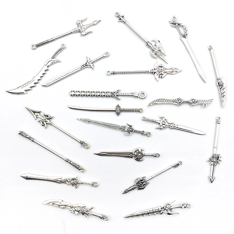 Antiksilber Legierung Waffe Anhänger Fantasy Schwert Katana Speer Axt Form DIY Schmuckzubehör Schlüsselbund Charm