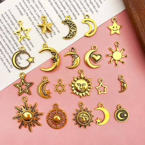 Zinc Alloy Antique Gold Celestial Charms Hollow Sun Moon Star Pendants For DIY Necklace Earring Jewelry Making Accessories