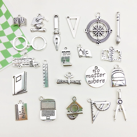 Antique Silver Graduation Season Alloy Pendants DIY Jewelry Making Charms School Bus Doctor Hat Diploma For Student Gift