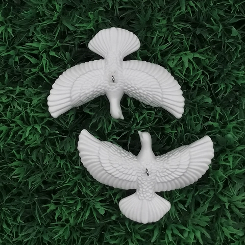 White Resin Peace Dove Hanging Ornament Simulation Bird Figurine For Christmas Tree Home Wedding Party Decoration Gift
