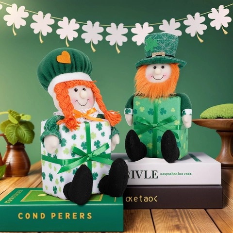 St Patrick's Day Leprechaun Gnome Plush Doll Polyester Fabric Shamrock Pattern Gift Box Design Holiday Desktop Decoration