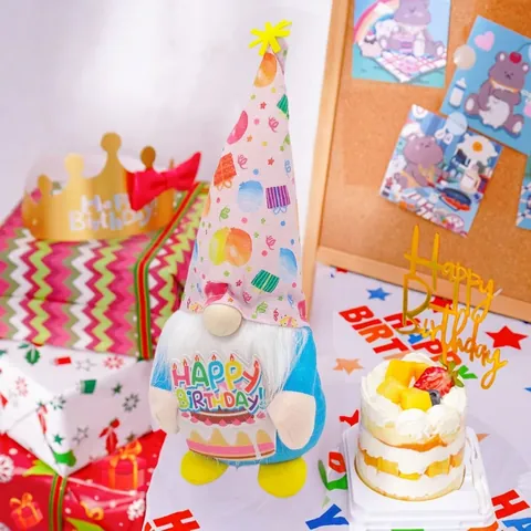Geburtstag Zwerg Plüschpuppe Mit Spitzhut Und Happy Birthday Tortenschild Süße Gesichtsloser Alter Mann Zwerg Party Ornament Geschenk