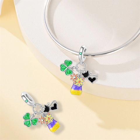 Perles Charm en Alliage Émaillé Plaqué Argent Avec Zirconia Chapeau de Cowboy Football Rugby Crâne Fer à Cheval Accessoires de Bijoux DIY