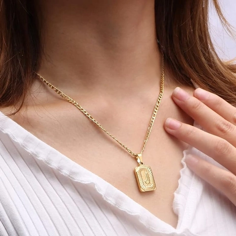 Roestvrijstalen Alfabet Vierkante Hanger Halsketting Voor Dames Vergulde Figaro Ketting Initiale Rechthoekige Halsketting