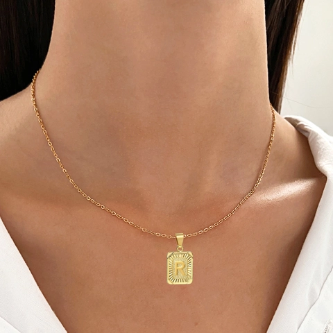 18K Gold Plated Stainless Steel Alphabet Letter Pendant Necklace Square Plaque Sunburst Texture Fashion Jewelry For Women