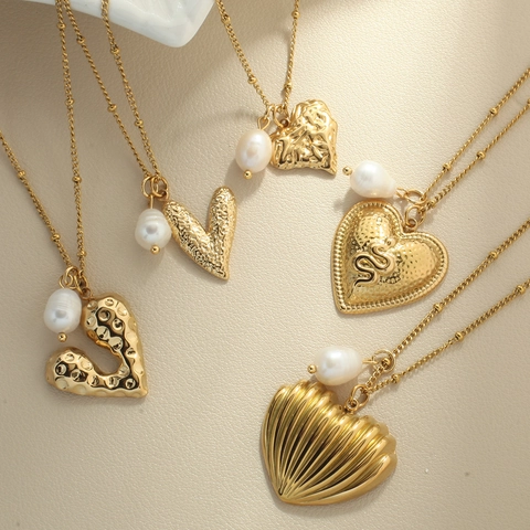 Stainless Steel Heart Ginkgo Leaf Pendant Necklace For Women Gold Plated Metal Textured Artificial Pearl Necklace Fashion Jewelry
