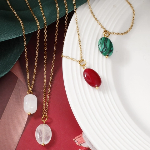 Collana con Pendente in Pietra Naturale in Acciaio Inossidabile Lusso Leggero per Donna Gioielli di Moda Malachite Cuore Ovale Cristallo Bianco