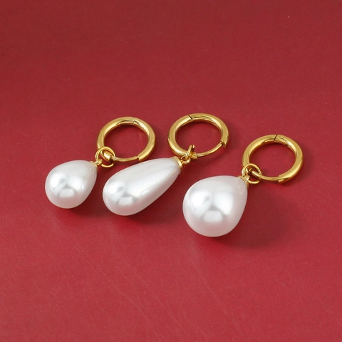 Orecchini a Cerchio in Acciaio Inossidabile 304 Vintage Francese Con Ciondolo in Perla Artificiale Orecchini Placcati Oro 18K Eleganti Donna Gioielli