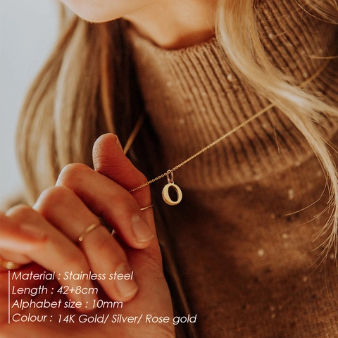 Collana con Pendente Iniziale Alfabeto in Acciaio Inossidabile Placcato Oro 14K Gioielli Minimalisti Regalo Donna Uomo