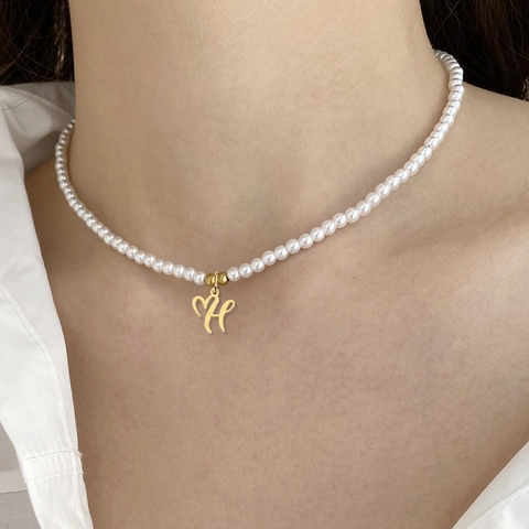 Collana di Perle Con Ciondolo Alfabeto in Acciaio Inossidabile da Donna Girocollo Minimalista Placcato Oro 18K Con Iniziale a Cuore