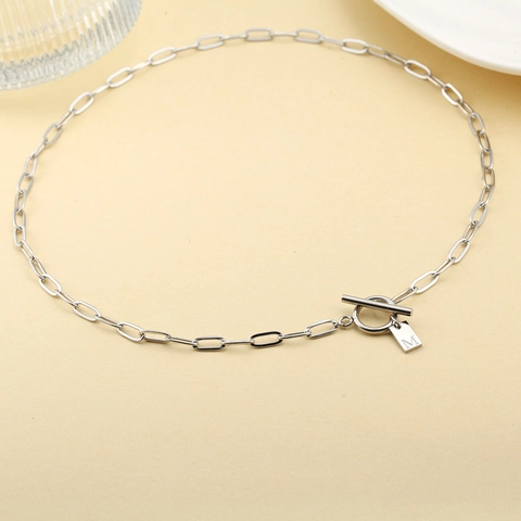 Collar con Colgante de Letra Cuadrada de Acero Inoxidable Oro Plata Inicial Alfabeto Cadena de Clip Cierre de Barra Joyería para Mujer