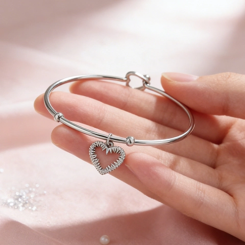 Minimalistische Roestvrijstalen Harthanger Armband Voor Dames Eenvoudige Open Hart Bedelarmband Valentijnsdag Cadeau Sieraden