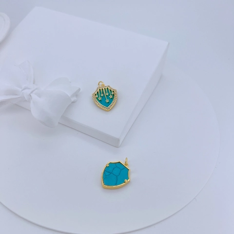 Vintage Shield Pendant Necklace For Women 18K Gold Plated Copper Micro Zirconia Inlaid Star Meteor Pattern Shield Jewelry Gift