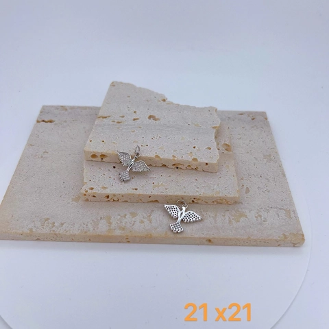 Pendentif Cœur Géométrique Incrusté de Zirconia Coloré en Cuivre Seul Sans Chaîne Bijoux de Mode Minimaliste pour Femmes