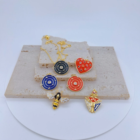 Minimalist Kupfer Vergoldet Anhänger Ohne Kette Bunte Zirkonia Emaille Herz Biene Emblem Mode Schmuck Anhänger