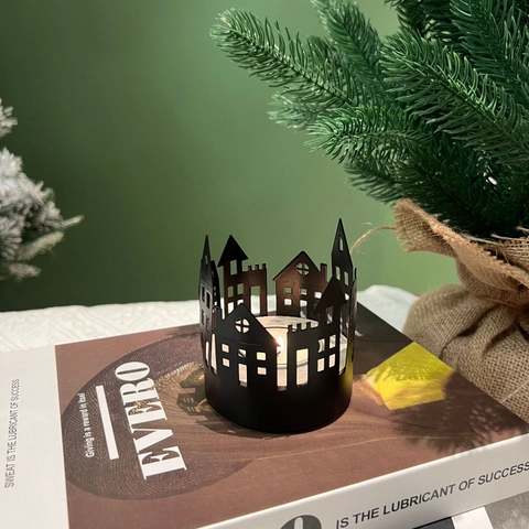 Hollow Nordic Architectural House Metal Candle Holder Iron Art Decorative Tealight Stand For Tabletop Christmas Wedding Home Decor