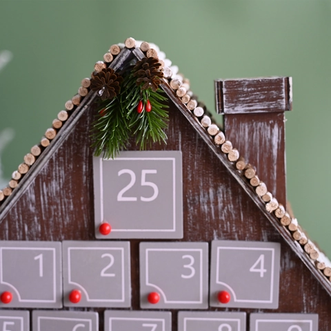Calendario dell'Avvento di Natale in Legno a Forma di Casa Vintage Invecchiato Conto alla Rovescia Ornamenti Natalizi