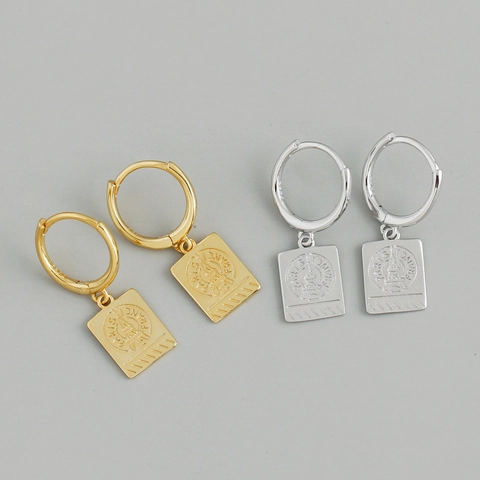 Pendientes de Aro con Dije Rectangular de la Torre Eiffel de Plata de Ley 925 Chapados en Oro Plata Moda París Francia Mujer