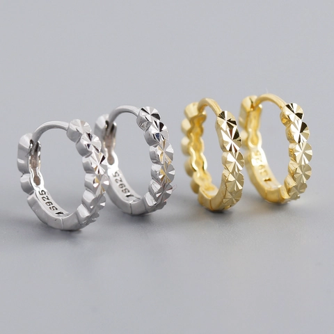 Pendientes de Aro de Plata de Ley 925 para Mujer Minimalista Corte de Diamante Patrón de Estrellas Oro Plata Joyería de Moda