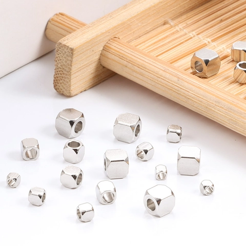 Cuentas Espaciadoras Cuadradas de Acero Inoxidable Cubo Biselado Cuentas Sueltas de Metal para Hacer Joyas DIY Pulsera Collar Accesorios