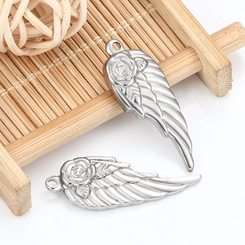 Stainless Steel Rose Wing Pendant For DIY Jewelry Making Accessories Vacuum Plated Angel Wings Rose Necklace Charm For Men Women