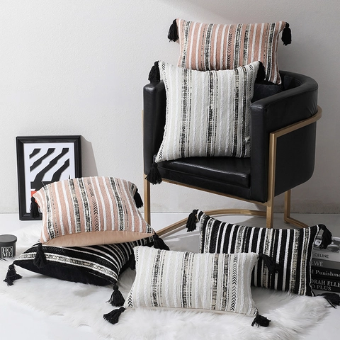 Fodera per Cuscino a Righe in Ciniglia Bohemienne Con Nappine Nere Federa per Cuscino Jacquard Geometrica Minimalista Moderna Per Divano Soggiorno