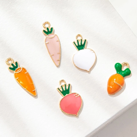 Cartoon Vegetable Carrot Alloy Enamel Pendants For DIY Jewelry Making Cute Carrot Charms For Necklace Bracelet Making Accessory