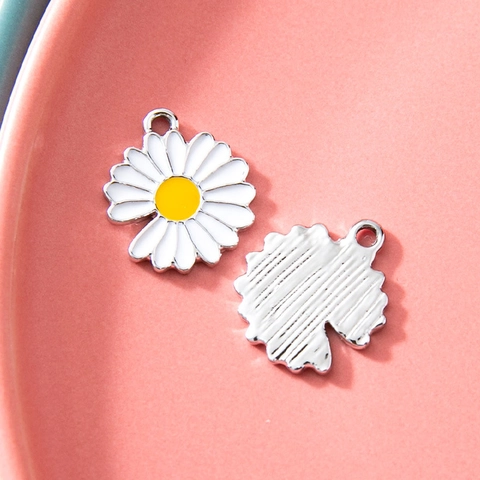 Daisy Flower Pendant Alloy Enamel Drip Oil Charms For DIY Jewelry Making Necklaces Bracelets Floral Design Accessories Women