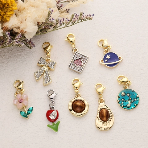 Alloy Enamel Rhinestone Pendants For DIY Jewelry Making Astronaut Planet Flower Bow Spade Heart Charms With Lobster Clasp