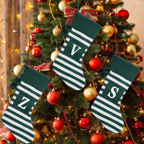 Calze di Natale Personalizzate in Maglia a Righe Rosse e Verdi Grande Calza di Natale Con Pompon per Arredamento della Casa per le Vacanze