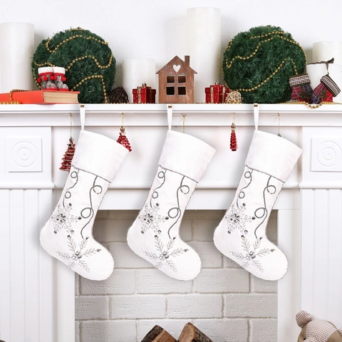 Weiße Weihnachtssocke Silberne Schneeflocke Strass Bestickt Weich Plüsch Hängende Deko Für Feiertag Weihnachten Home Party