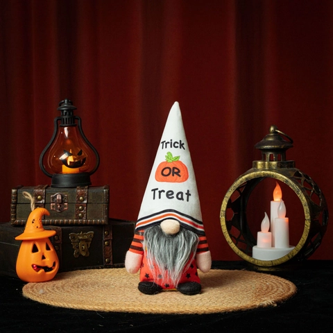 Halloween Faceless Gnome Plush Doll Rudolf Ornament With Pumpkin Bat Pattern For Festive Party Home Table Decor Figurine