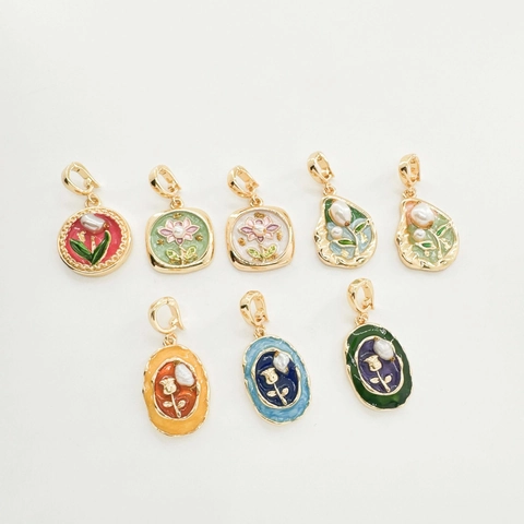 Vintage Emaille Blume Naturperle Anhänger 18K Vergoldetes Kupfer Tulpe Rose Floral DIY Schmuckherstellung Befunde Verschluss Charm