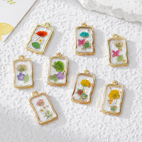 Handmade Rectangular Resin Dried Flower Pendant Gold Alloy Frame Botanical Flower Charms For DIY Jewelry Necklace Making