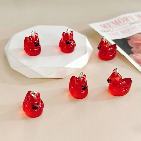 Ciondoli in Resina Anatra del Diavolo di Halloween Fai da Te Stile Punk Accessori per Creazione Gioielli Collana Orecchini Portachiavi Rosso Nero