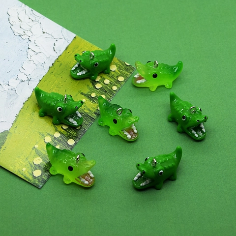 Resin Simulation Crocodile Animal Pendants Luminous Cartoon Cute Crocodile Charms For DIY Jewelry Making Earrings Keychains