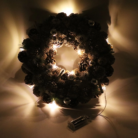 Ghirlanda di Natale da 37cm Con Luce a LED Palla d'Argento Ghirlanda di Verde Artificiale per Decorazioni per la Casa