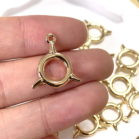 Alloy Hollow Round Circle Three Spike Geometric Pendant DIY Jewelry Making Punk Style For Necklace Earring Apparel Decoration Parts