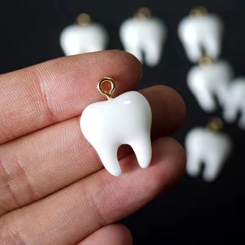 Ciondoli in Resina Creativi a Forma di Dente Bianco per Creazione di Gioielli Fai-da-te Portachiavi Collana Orecchini
