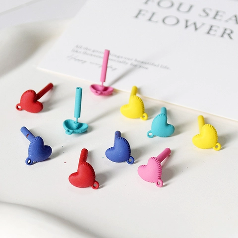 Vintage Matte Lacquered Alloy Heart Shape Earring Posts With Loop For DIY Earring Making Women Sweet Jewelry Findings
