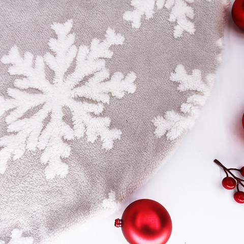 Jupe de Sapin de Noël Avec Motif de Flocon de Neige Jupe de Sapin en Velours Peluche 3D Décoration pour Maison Fête Vacances Couverture de Base Ronde Ornement Festif