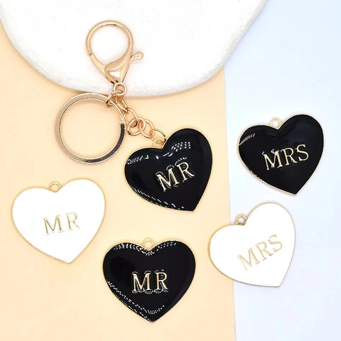 Emaille Legierung Herz Anhänger MR MRS Gold Buchstabe DIY Paar Hochzeit Schmuck Zubehör Anhänger Geschenk Für Valentinstag