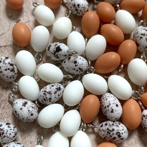 Breloques Pendentifs d'œuf en Résine Simulés œuf de Caille Poule Dinosaure Avec Tige en Métal pour Bijoux DIY Boucles d'Oreilles
